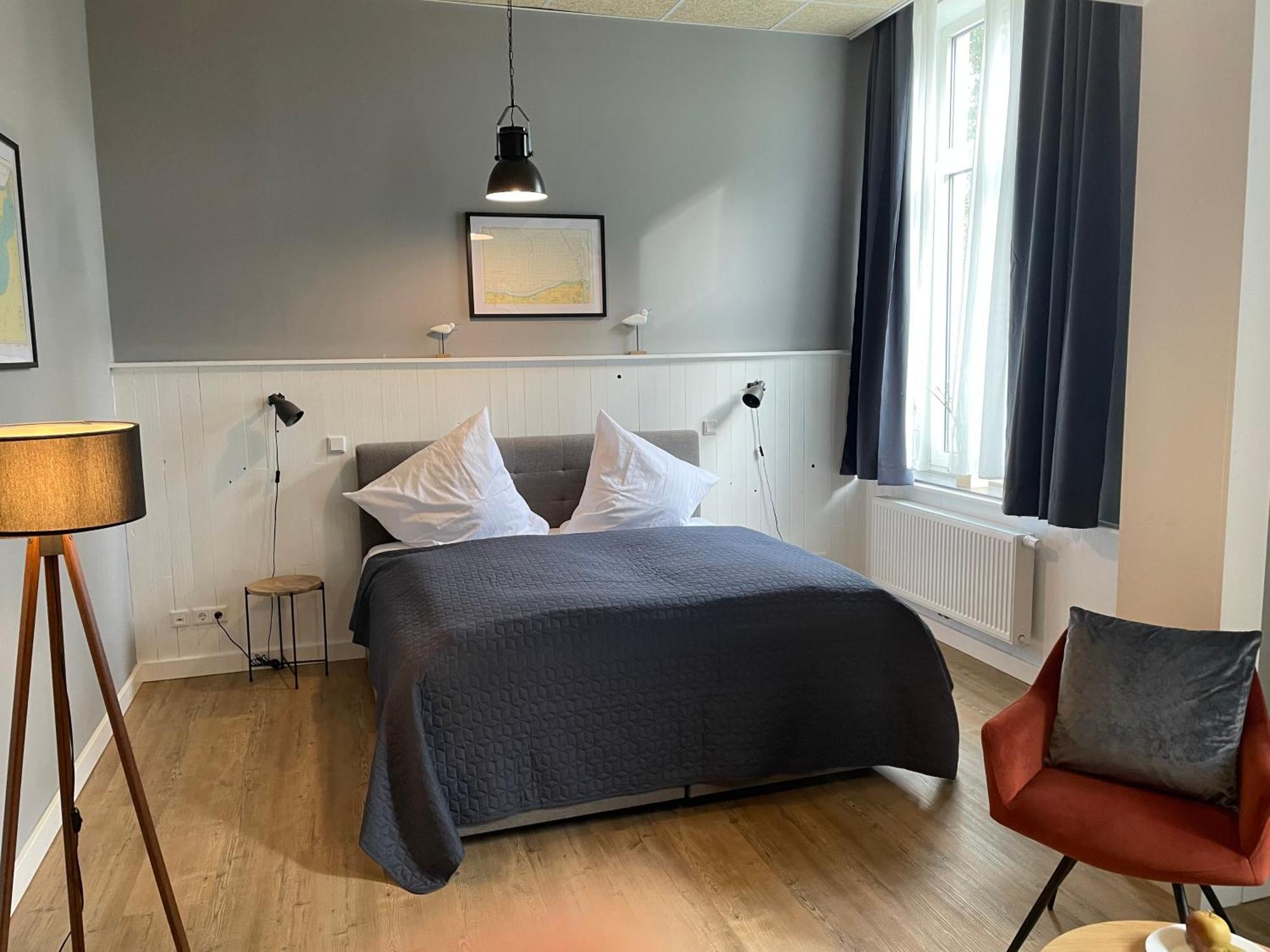 Hotel Alte Navigationsschule Rhauderfehn Luaran gambar